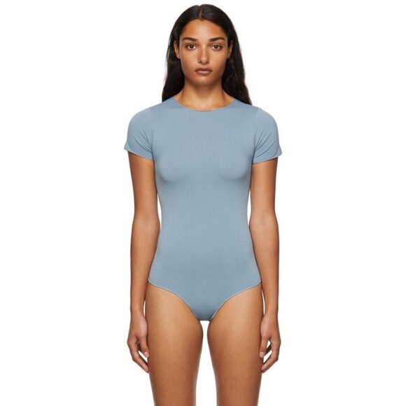 SKIMS Essential T-Shirt Thong Bodysuit in Arctic Size 4X/5X - Picture 1 of 7